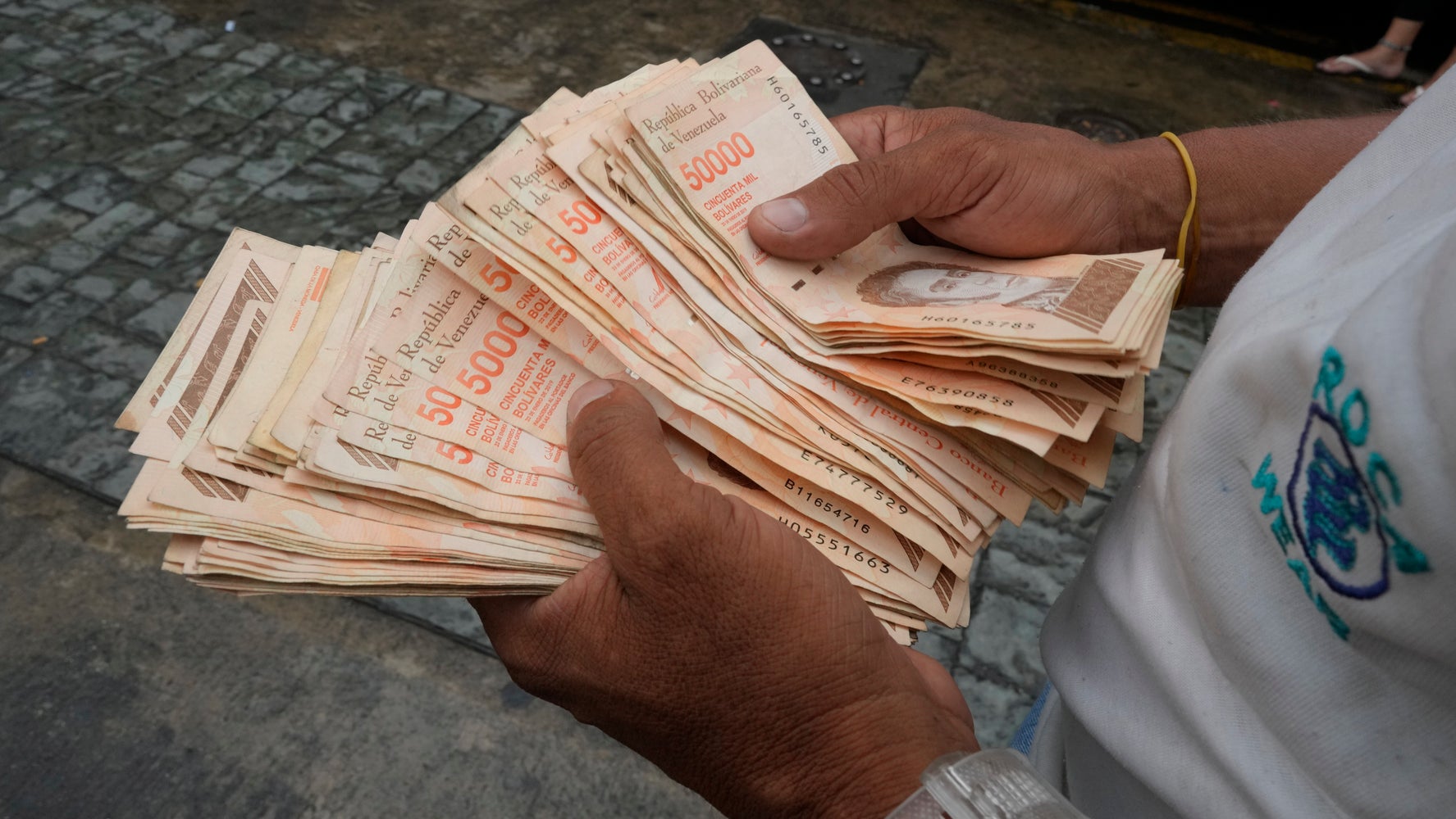 Venezuela Debuts New Currency To Tackle Hyperinflation, With 6 Fewer Zeros