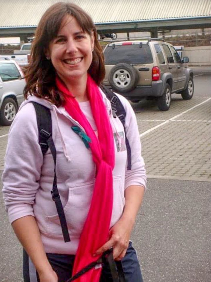 La autora en 2010 durante una marcha para la concienciación del cáncer de ovario.