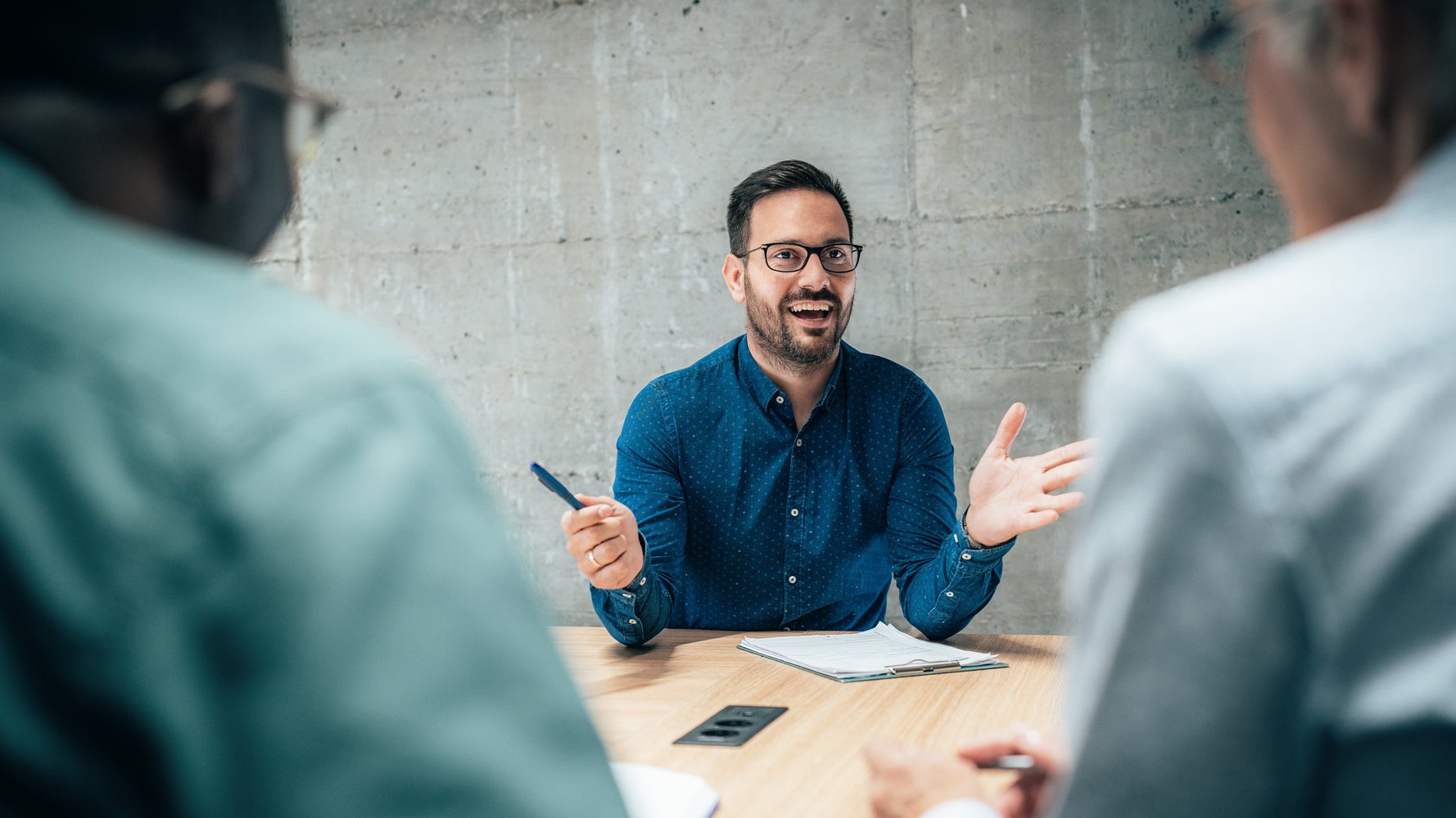 Here's What Not To Say In A Job Interview - Vimarsana News