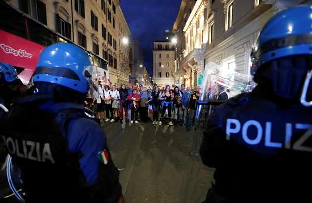 Camera approva subemendamento ‘tappa buche’ per Roma Camera approva subemendamento ‘tappa buche’ per Roma