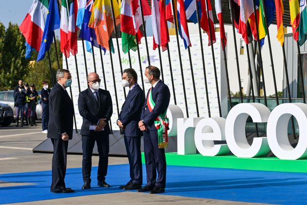 (From L) Italy's Prime Minister, Mario Draghi, Italy's Minister for Ecology Transition, Roberto Cingolani,...