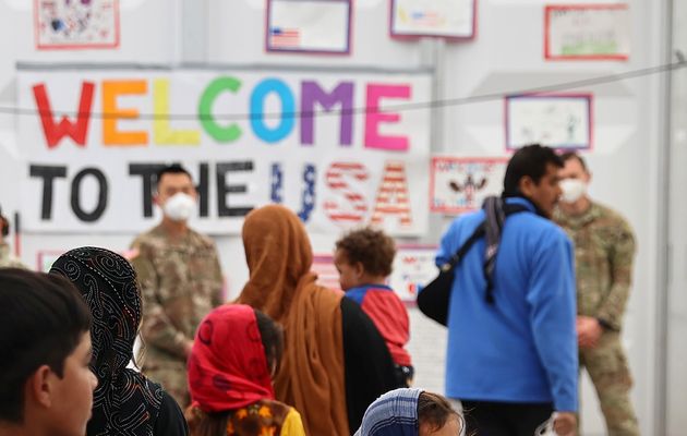Photo d'illustration prise en Allemagne le 9 octobre, où des Afghans évacués arrivent avant d'embarquer pour les Etats-Unis. REUTERS/Kai Pfaffenbach