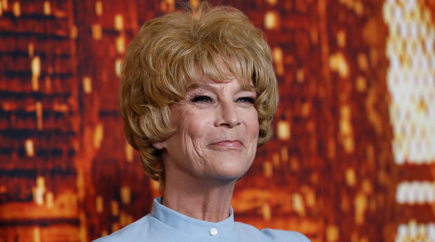 Jamie Lee Curtis Kills In Bloody Tribute To Her Mother’s ‘Psycho’ Look - HuffPost