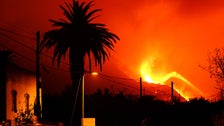  Another 800 Evacuated As New River Of Lava Flows From Erupting Spanish Volcano