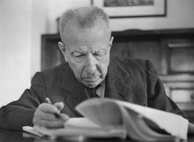 Un consiglio in questi anni di furori politicamente corretti: rileggere Croce Un consiglio in questi anni di furori politicamente corretti: rileggere Croce