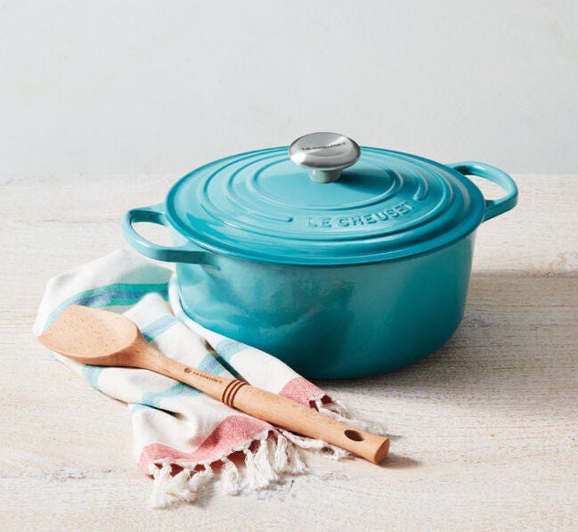 Lodge Color Enamel Cast Iron 6 qt. Dutch Oven - Caribbean Blue - Kitchen &  Company