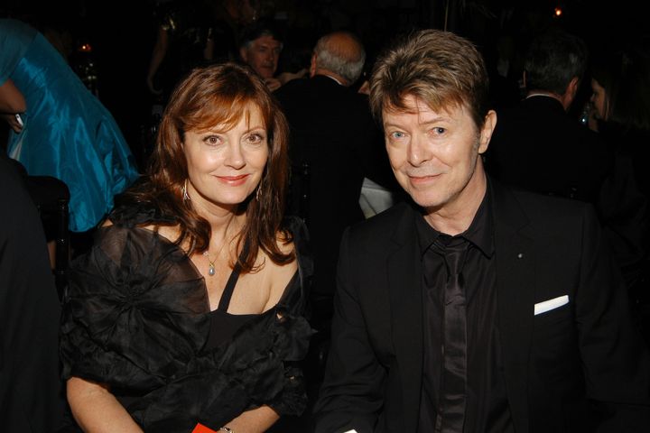 Susan Sarandon and David Bowie attend Metropolitan Opera Opening Night Dinner at Lincoln Center on September 25, 2006 in New York City. (Photo by Patrick McMullan/Patrick McMullan via Getty Images)