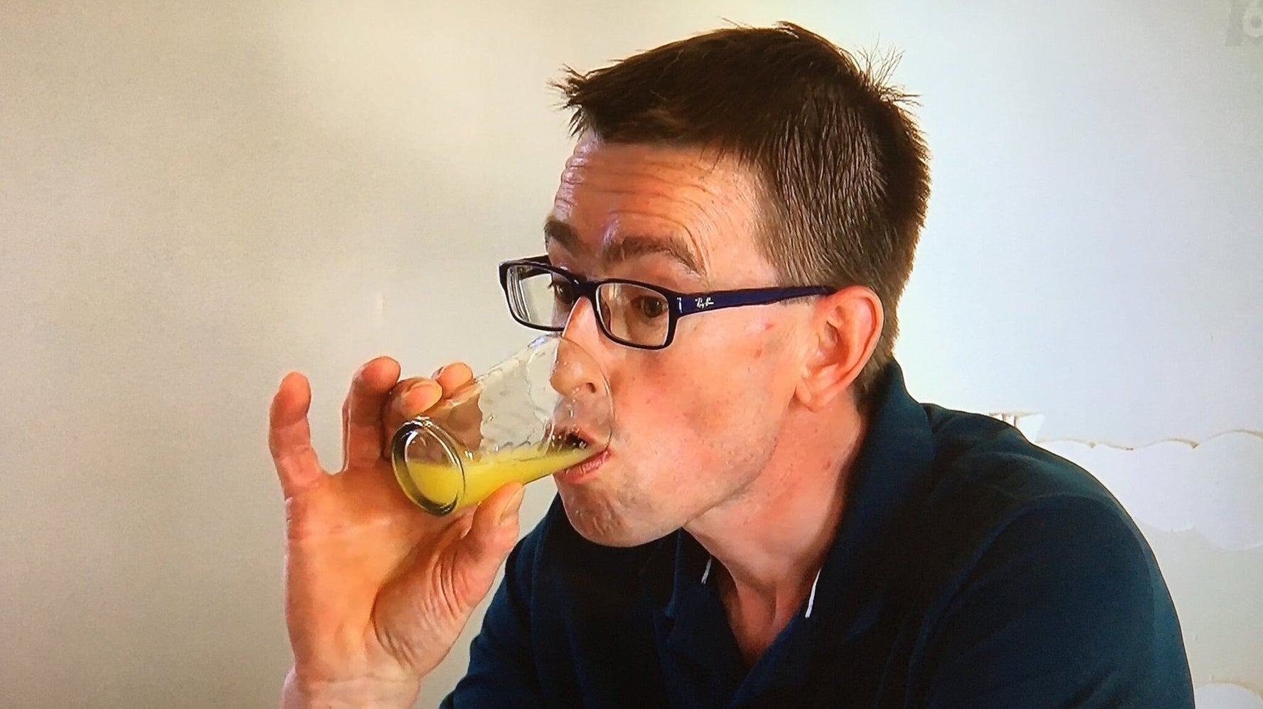 Dans L Amour Est Dans Le Pre Herve A Eu Mal A Annoncer Son Choix Le Huffpost Dans L Amour Est Dans Le Pre Herve A Eu Mal A Annoncer Son Choix Le Huffpost