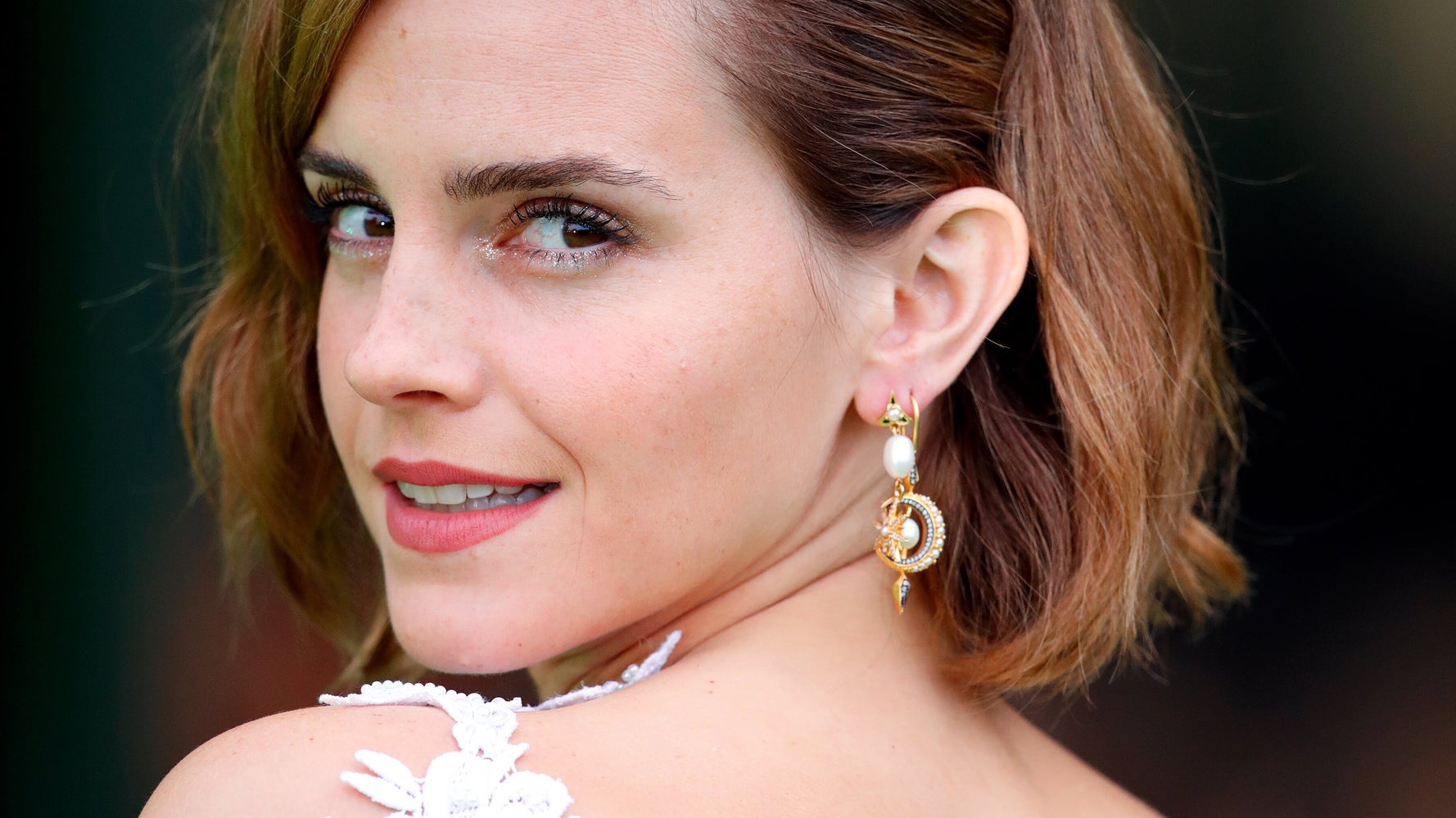 エマ ワトソンの 再利用ドレス がこれだ 慈善団体に寄付された古着が素敵に生まれ変わった 画像集 ハフポスト アートとカルチャー