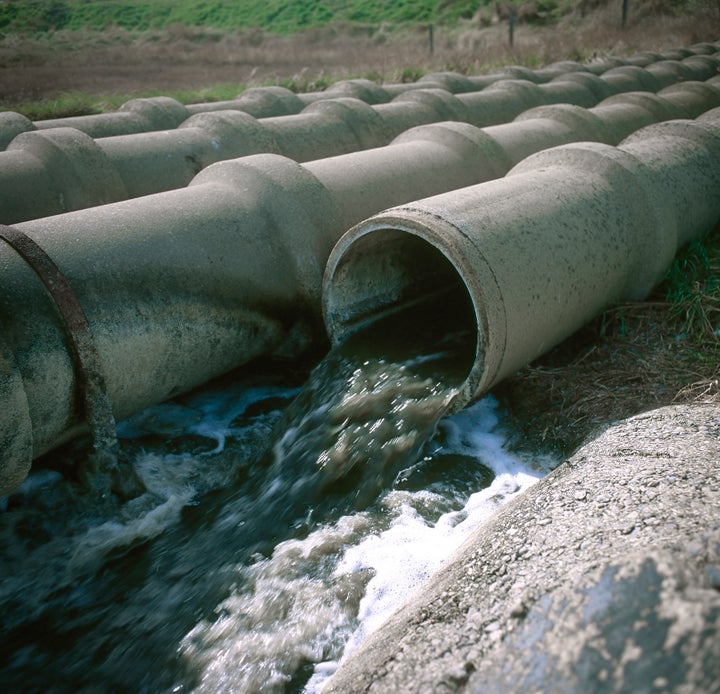 Most of England's sewage systems are overwhelmed, finds analysis