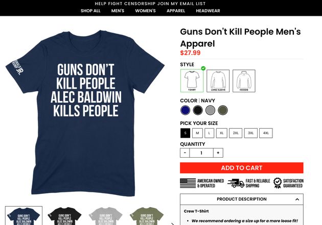 Sur sa boutique en ligne, le fils de Donald Trump a mis en vente ce t-shirt sur lequel figure le slogan...