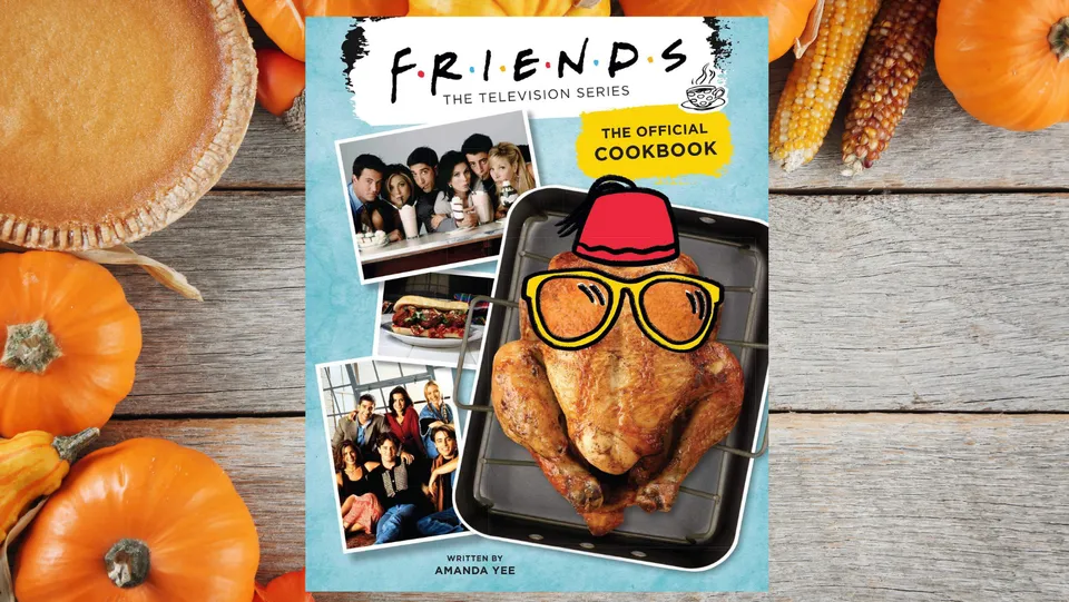 Friends: The Official Cookbook Gift Set (Friends TV Show, Friends  Merchandise) by Amanda Yee, Other Format