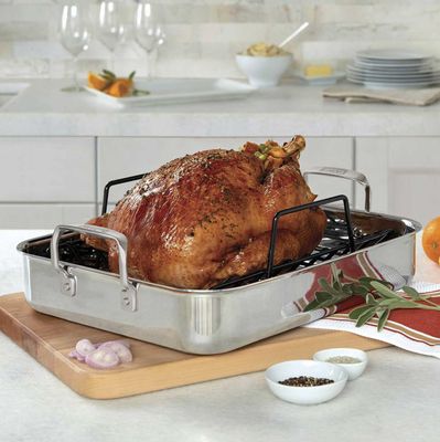 Pop-Up Turkey Timers Aren't Accurate — Here's What To Use Instead