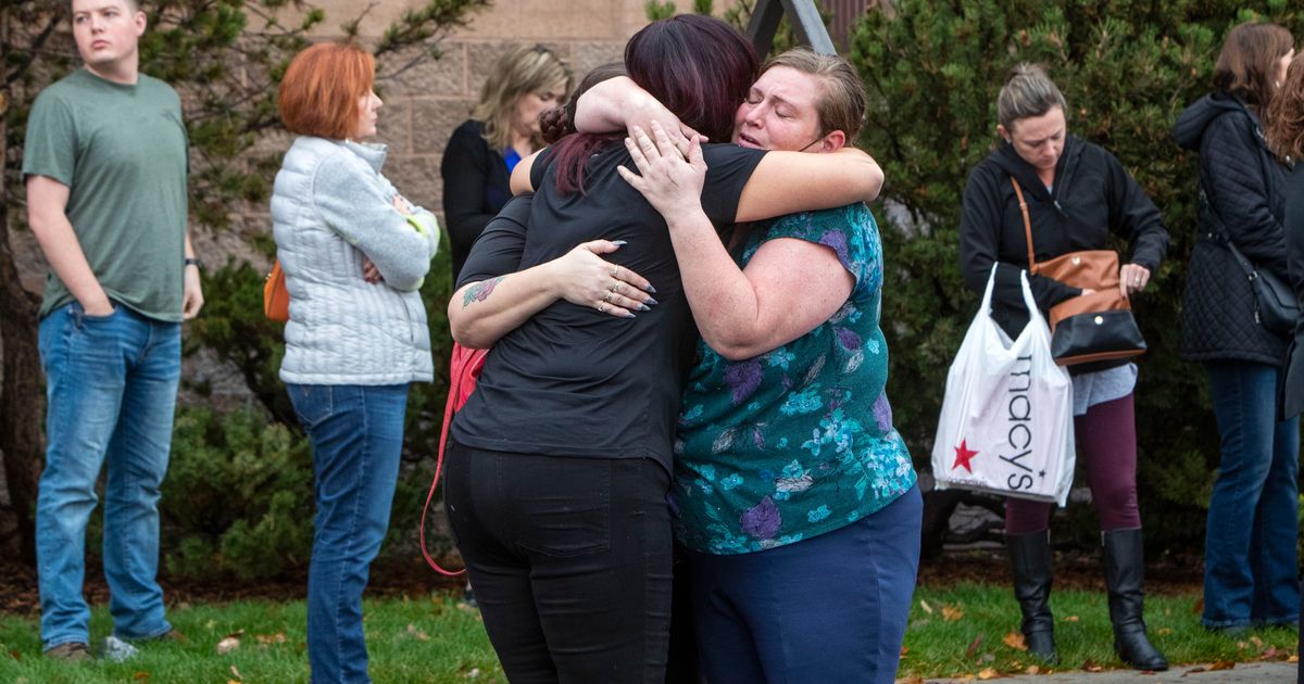 Boise Mall Shooting Suspect Dies Coroner Names 2 Victims Huffpost Latest News 5622