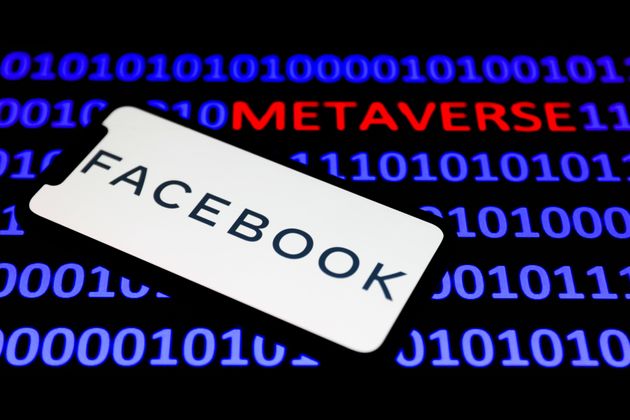 Juste après avoir annoncé le recrutement de 10.000 personnes pour son projet metaverse, Mark Zuckerbeg a annoncé que son entreprise allait changer de nom pour devenir Meta. 