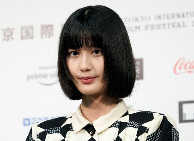 俳優の橋本愛さん 期日前投票を報告 自身の考えを発信 日本は幸せ なんじゃなくて 衆院選21 ハフポスト 俳優の橋本愛さん 期日前投票を報告 自身の考えを発信 日本は幸せ なんじゃなくて 衆院選21 ハフポスト