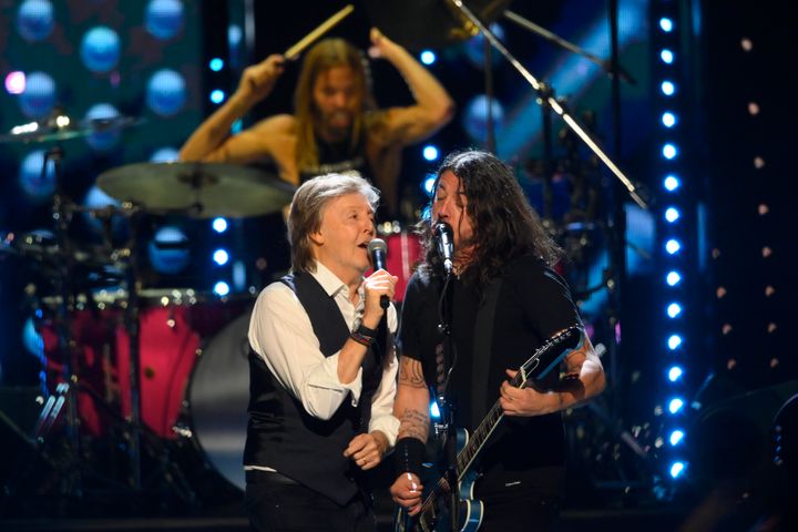 Paul McCartney and Dave Grohl perform during the Rock & Roll Hall of Fame induction ceremony 