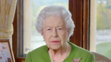  Queen Elizabeth Delivers Powerful Address Nearly 2 Weeks After Health Scare