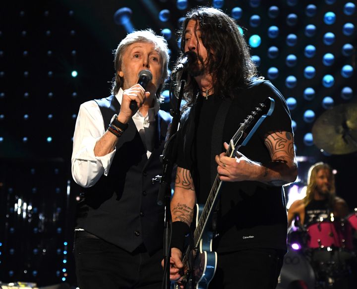 McCartney and Grohl perform onstage Saturday.