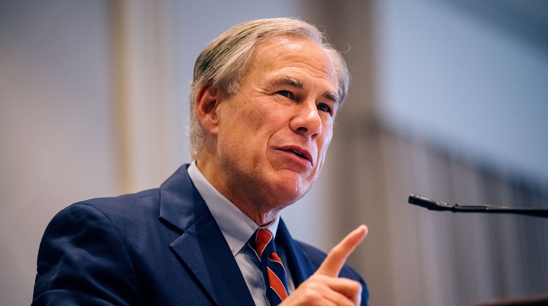 Texas Governor Condemns Pornography In School Libraries Because Gop Targets Lgbtq Books