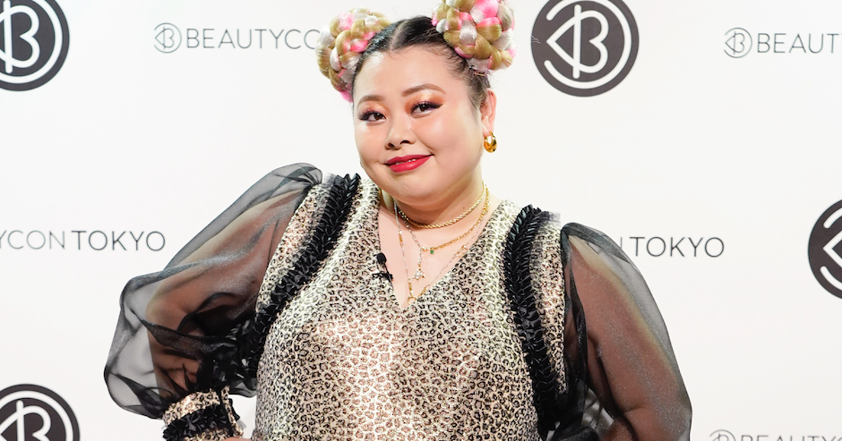 渡辺直美さん、サイゼリヤのミラノ風ドリアをファッションに