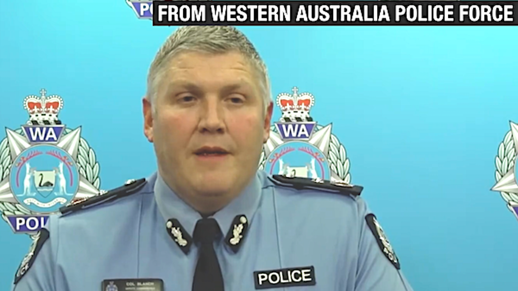 Die Polizei hat ein 4-jähriges Mädchen gefunden, das vor 2 Wochen aus Australien vermisst wurde. Die Polizei hat ein 4-jähriges Mädchen gefunden, das vor 2 Wochen aus Australien vermisst wurde.