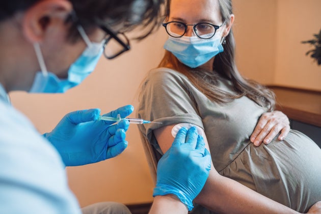 Le coronavirus peut se propager dans le placenta et mettre en danger la santé d