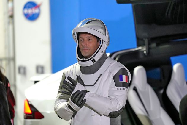 Thomas Pesquet, ici avant une tentative de lancement au Centre spatial Kennedy à Cap Canaveral,...