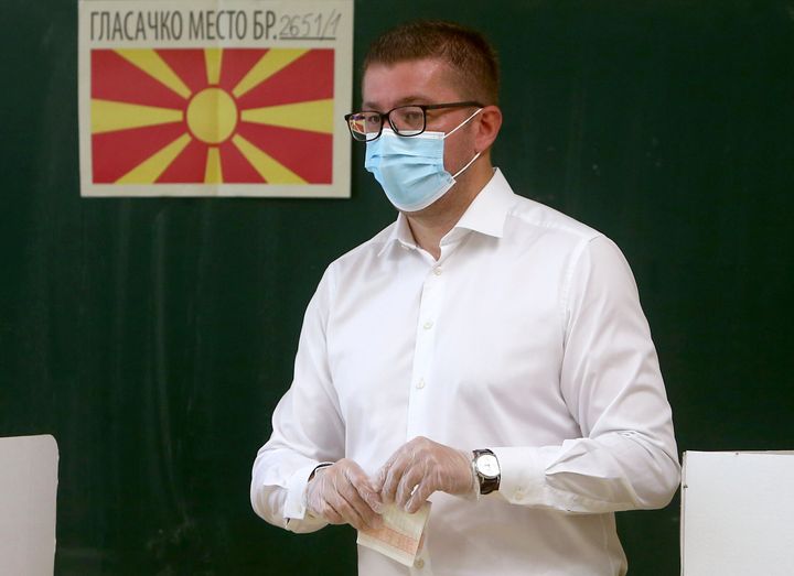 Ο ηγέτης του, δεξιού κόμματος της αντιπολίτευσης, VMRO DPMNE Χρίστιαν Μίτσκοσκι