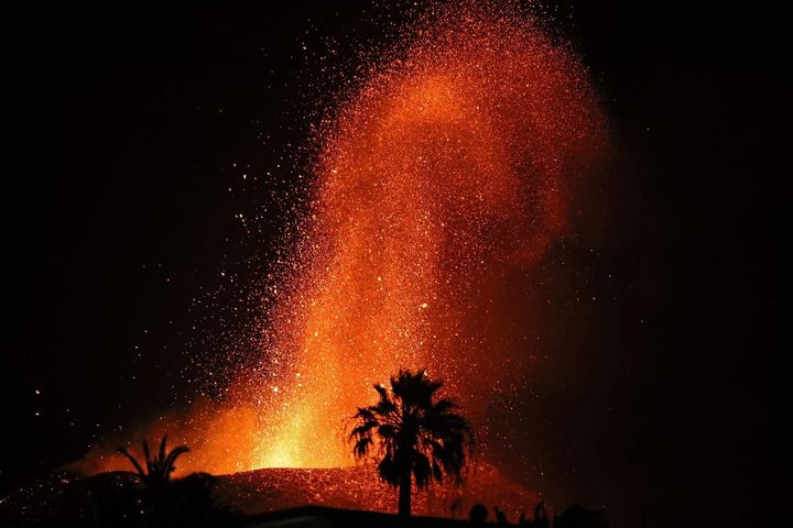 El volcán en erupción de Cumbre Vieja, en La Palma.