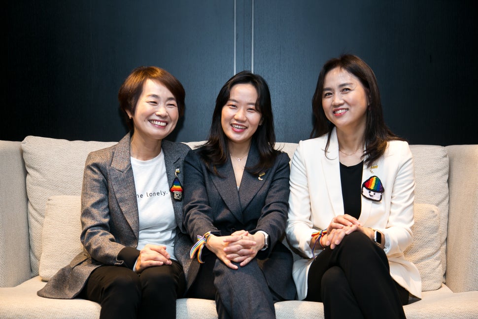 Nabi (left), Vivian (right), director Byeon Gyuri (center) of the movie 'The Road to You'