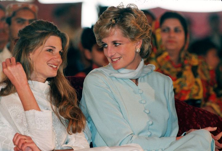Diana Talks To Jemima Khan While Visiting Shaukat Khanum Hospital On February 22, 1996.