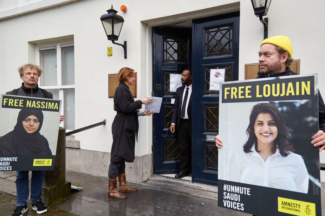 Protesters outside the Saudi Embassy in The Hague call for the release of all jailed female human rights activists in Saudi Arabia on Nov. 19, 2020.