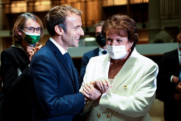 Emmanuel Macron et Roselyne Bachelot, ici à la Bibliothèque Nationale de France à Paris, le 28 septembre 2021.