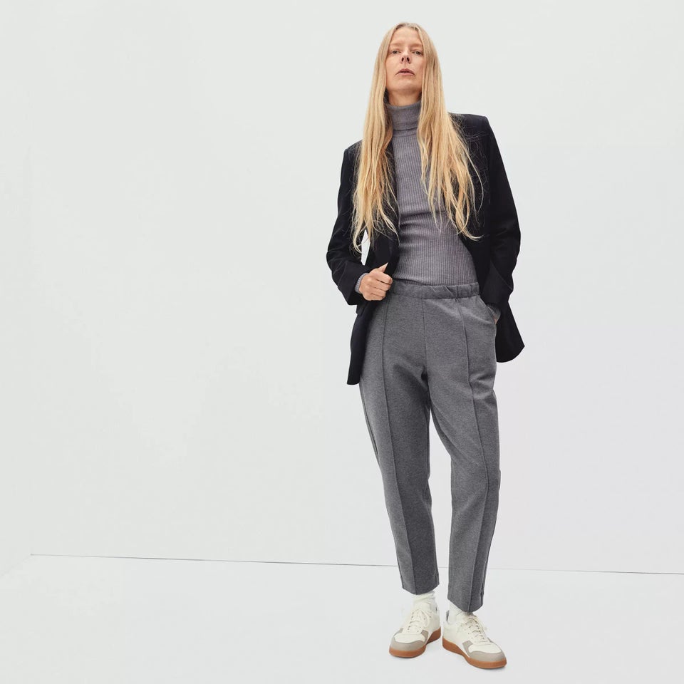 Sweatpants And Sweatshirts You Can Wear For Work, And No One Will Know