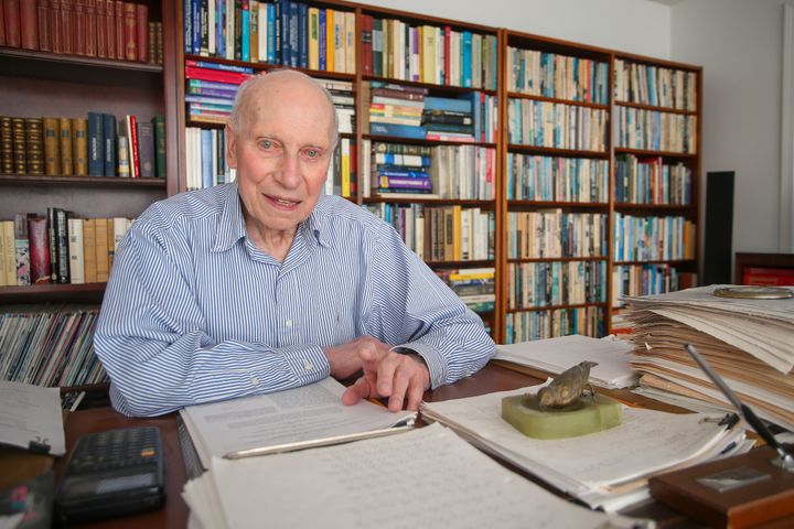 Manfred Steiner earned his Ph.D. in physics from Brown University at the age of 89. (AP Photo/Stew Milne)