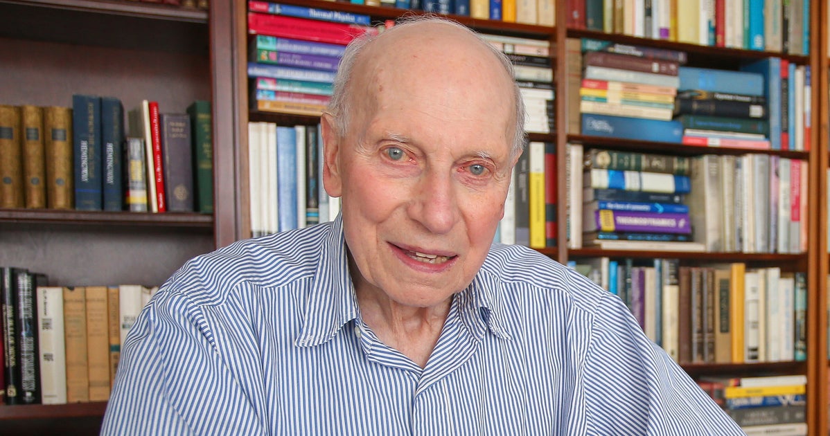 Rhode Island Man Earns Ph.D. In Physics -- At 89 | HuffPost Post 50