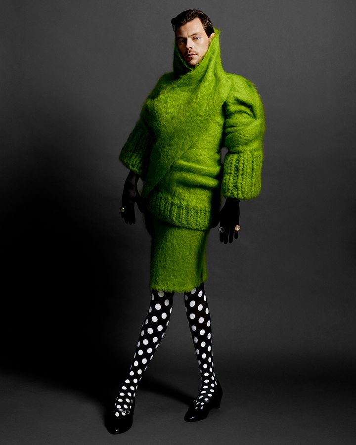 Serving Kermit The Frog... but make it fashion
