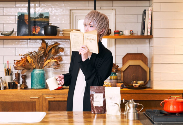 まふまふとは 紅白初出場が決定 高低差ある歌声を自在に操る自称 何でも屋 フォロワーは0万人 ハフポスト まふまふとは 紅白初出場が決定 高低差ある歌声を自在に操る自称 何でも屋 フォロワーは0万人 ハフポスト