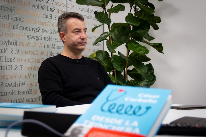 César Carballo presenta su libro, 'Desde la trinchera'.