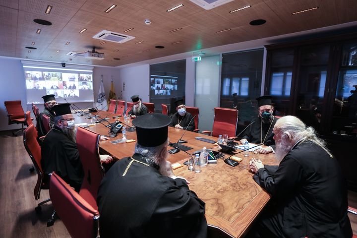 Συνεδρίαση με τηλεδιάσκεψη της Ιεράς Συνόδου με θέμα τα μέτρα της κυβέρνησης για την ανάσχεση της πανδημίας του κορονοϊού.