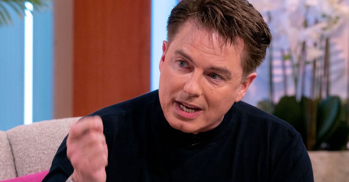 John Barrowman Says Claims He Exposed Himself On Set Were 'Exaggerated ...