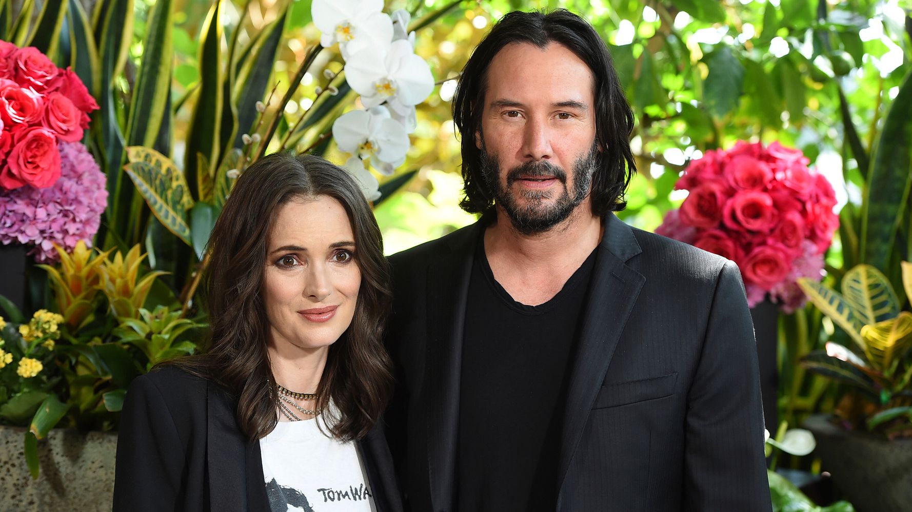Keanu Reeves Says He's Been Married To Winona Ryder For Almost 30 Years - HuffPost