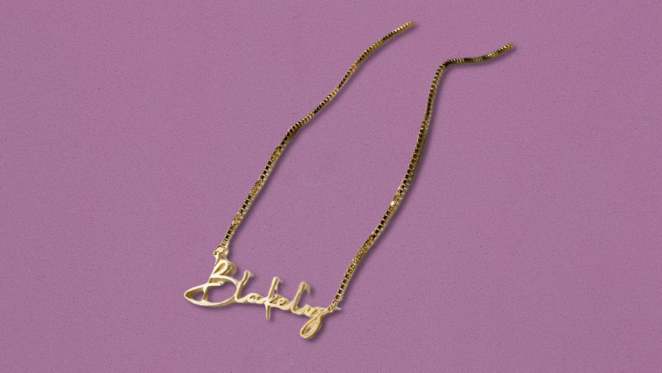 A personalized name necklace