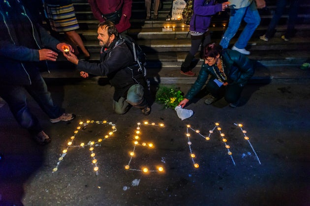 Hommage à Rémi Fraisse décédé durant les heurts entre gendarmes et opposants au barrage du Testet, le 29 octobre 2014, Lyon, France. (Photo by Robert DEYRAIL/Gamma-Rapho via Getty Images)