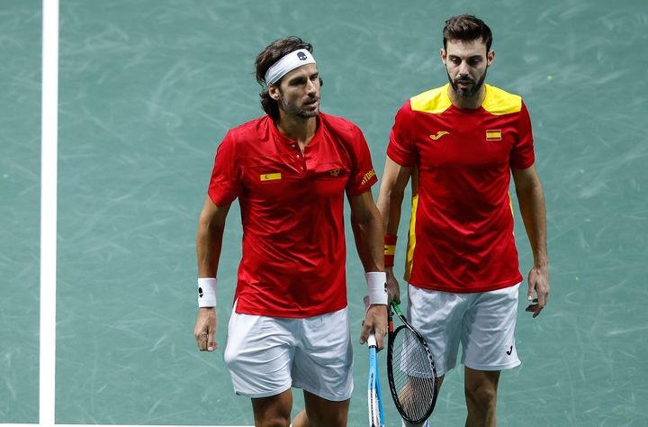 Feliciano López y Marcel Granollers durante el partido de dobles contra Rublev y Karatsev.