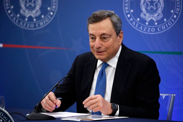 Draghi prova a mettere il lucchetto alla manovra. Arrembaggio dei partiti, sindacati