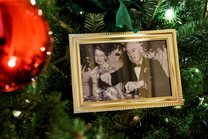 Another ornament featuring a photo of Franklin and Eleanor Roosevelt.