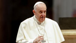 Η επίσκεψη Πάπα σε Ελλάδα και Κύπρο με την προσφυγική κρίση ξανά στο επίκεντρο