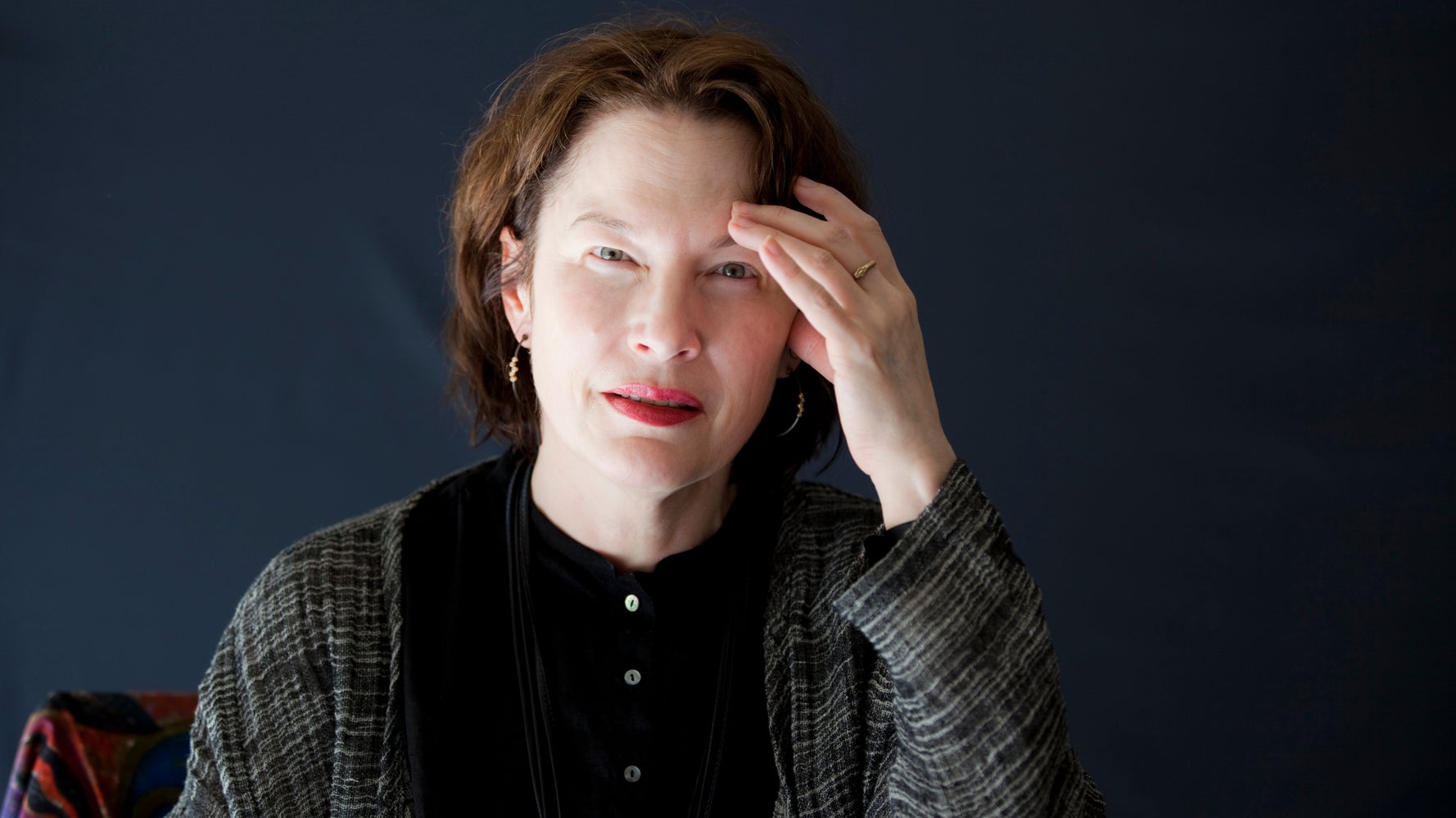 Author Alice Sebold Apologizes To The Man Cleared Of Her Rape After 40 Years - Vimarsana News